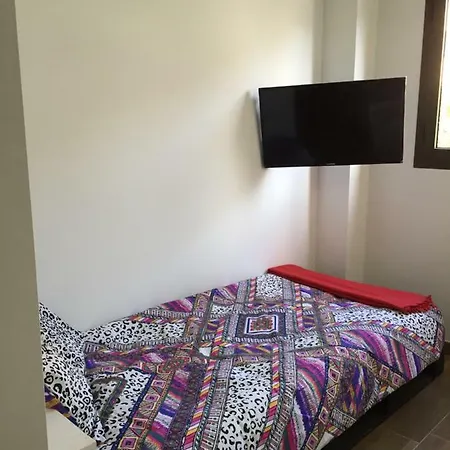 Casa Campillo, Individuales Telde