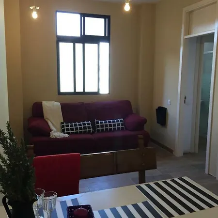 Casa Campillo, Individuales Telde