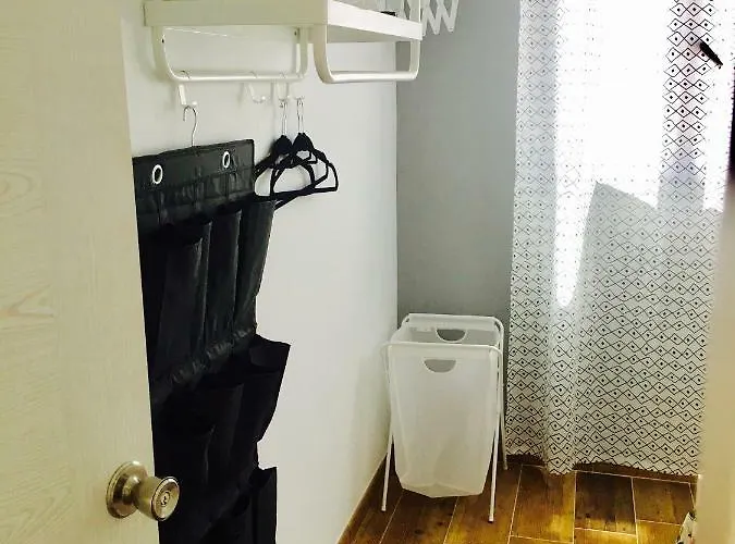 Casa Campillo, Individuales *