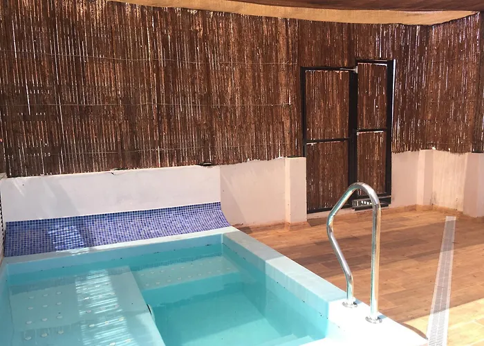 Casa Campillo, Individuales *